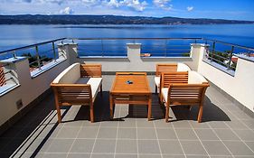 Nemira Sunny Apartments